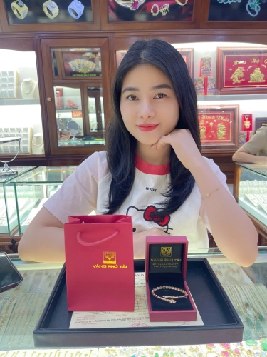 Tin nóng giá vàng sáng 11/12/2025: Giá vàng đồng loạt tăng